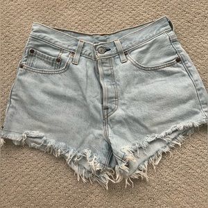 Levi’s Light Wash Denim Shorts
